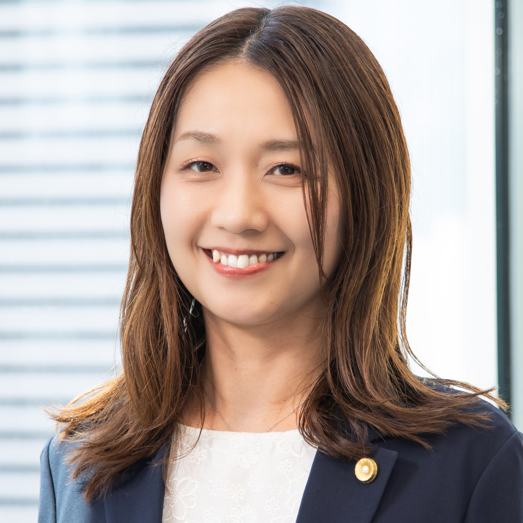 高橋　理恵子